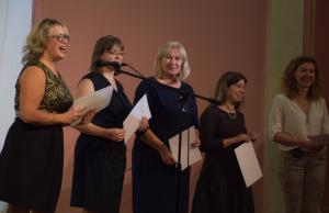 'Gouden fonds' (van links naar rechts): Elena Nalivkina, theaterstudio ‘Brusselki’, Marina Koulaguina, 'Malenkie Genii' (Brussel), Natalia Pavlovich, Nieuwe Generatie (Antwerpen), Elizaveta Feyaerts, Russische school in Leuven, Natalia Ivachienko, DanZa (Brussel)