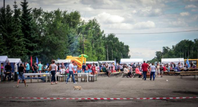 Feest in Redkaja Doebrava