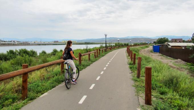 Langs het fietspad, Kyzyl