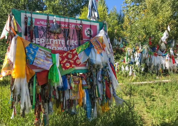 Gedenkplaats aan bergpas