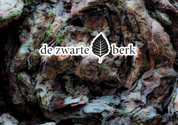 De Zwarte Berk, uitgeverij Douane