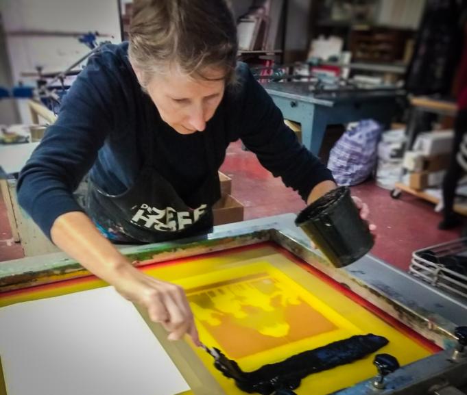 Hilde Polspoel, een zeefdrukker met passie voor de Russische avant-garde